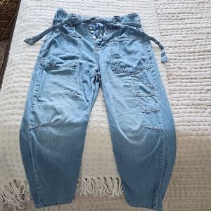 Casual Blue Cropped Jeans with Tie Waist sz 26 Free People